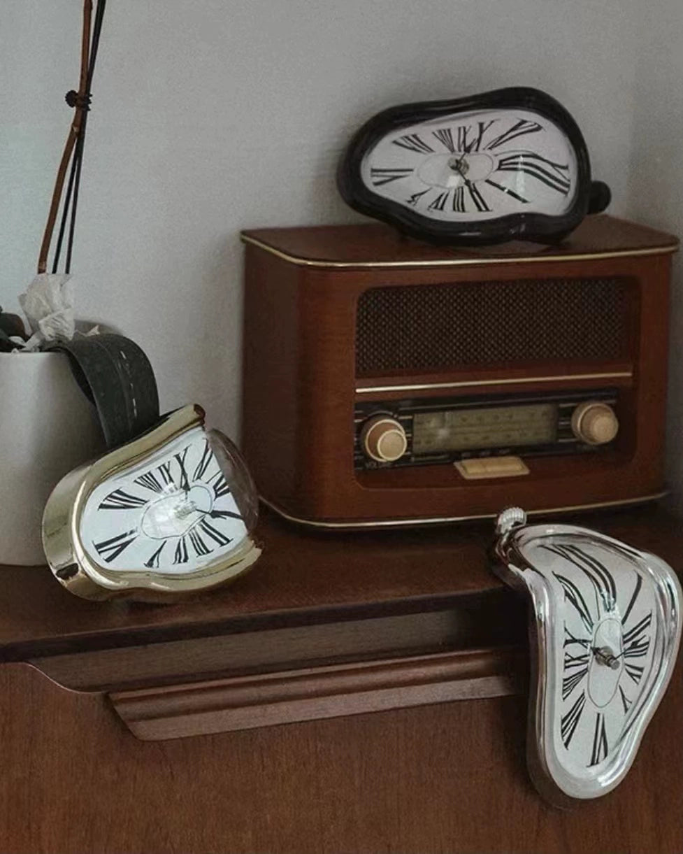 Abstract Digital Twisted Clock
